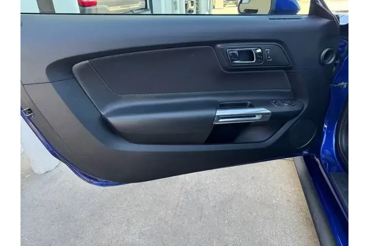 $23817 : Ford Mustang 2016 GT 2dr Fas image 4