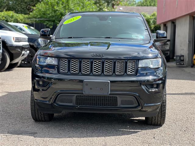 $18999 : 2017 Grand Cherokee image 3