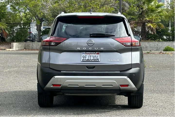 $25997 : Nissan Rogue 2023 Platinum 4 image 4