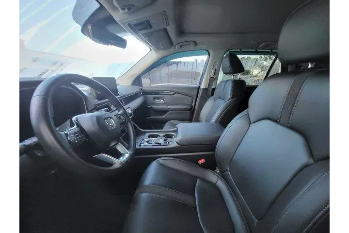 $41978 : Honda Pilot 2023 Touring 4dr image 10