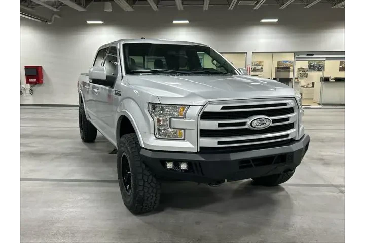 $28495 : Ford F-150 2017 4x4 Lariat 4 image 10