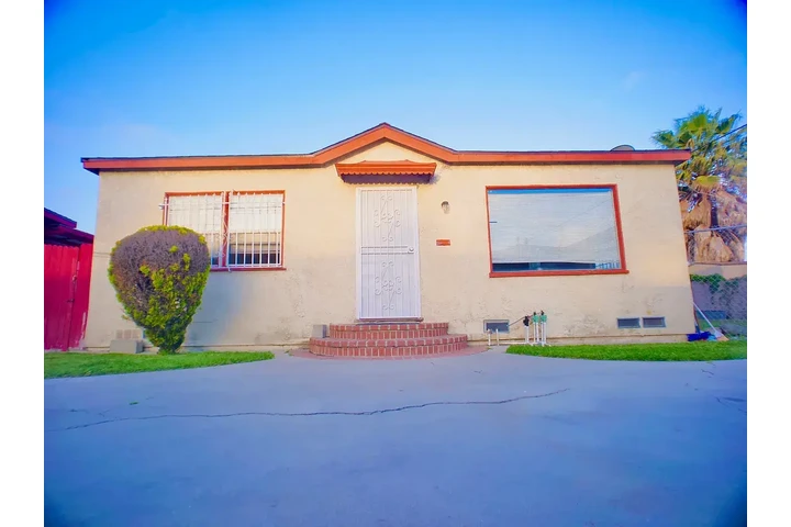 $1990 : CASA⏰W 112th St, Inglewood,CA image 1