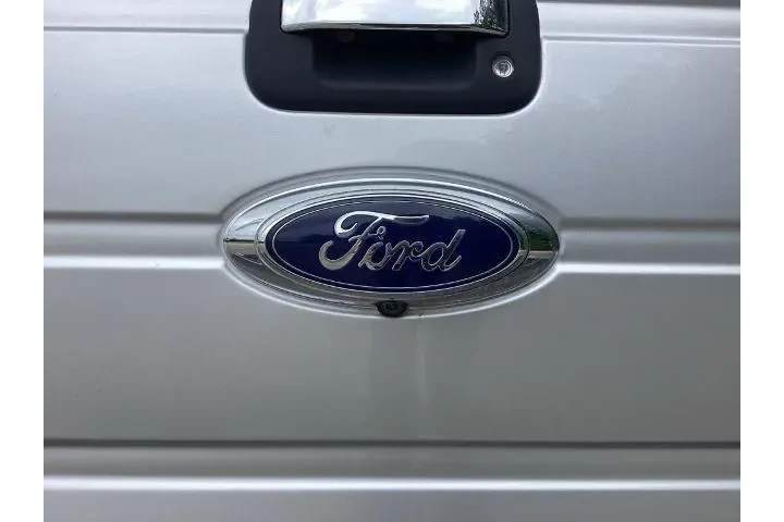 $12028 : Ford F-150 2013 4x2 King Ran image 10