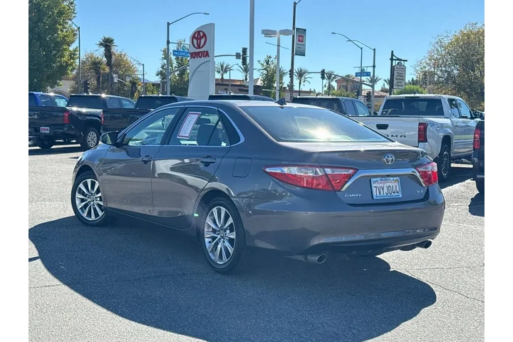 $20980 : Toyota Camry 2017 XLE V6 4dr image 5