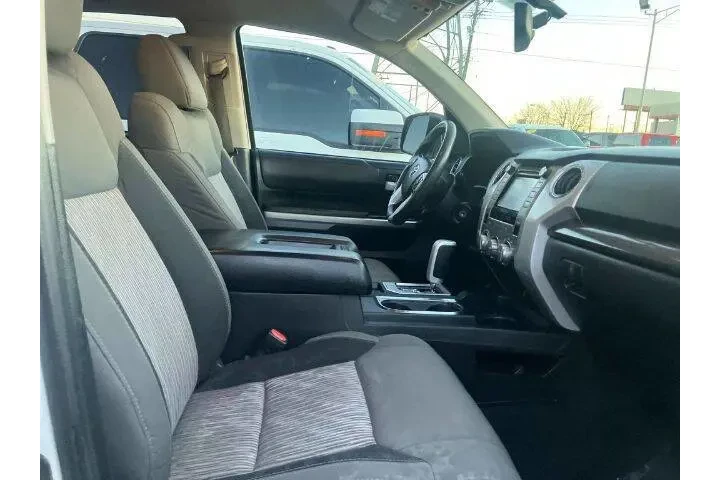 $17500 : 2014 Tundra image 6