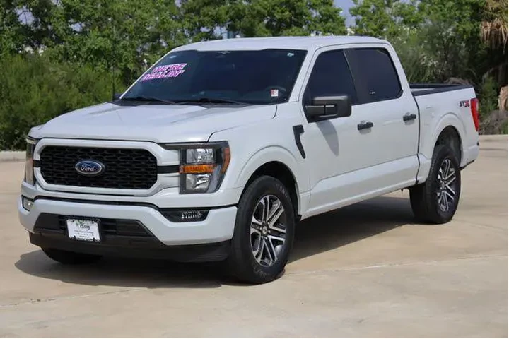 $34299 : Ford F-150 2023 4x2 XL 4dr S image 3