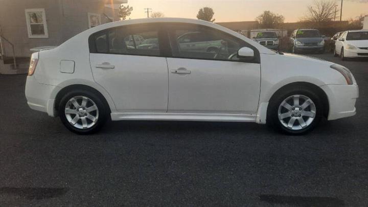 $3495 : 2010 Sentra 2.0 image 4