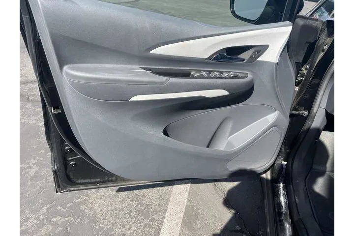 $13881 : Chevrolet Bolt EV 2019 LT 4d image 10