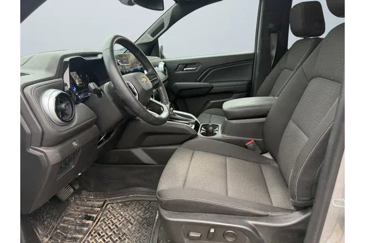 $32521 : Chevrolet Colorado 2023 4x4 image 9