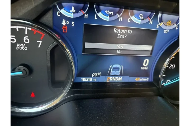 $31010 : Ford F-150 2023 4x4 XLT 4dr image 4