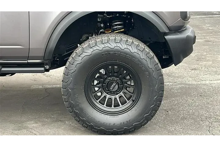 $39788 : Ford Bronco 2023 4x4 Base 2d image 6