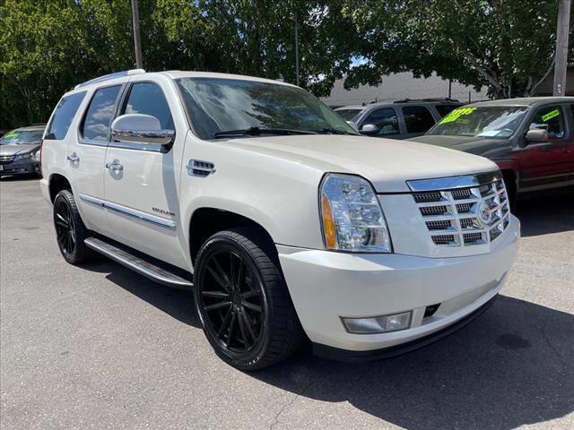 $10995 : 2010 Escalade Luxury image 3