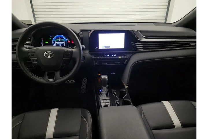 $32998 : Toyota Camry 2025 SE 4dr Sed image 9