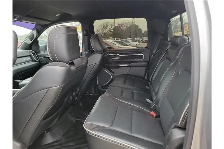 $34950 : Ram 1500 2022 4x4 Laramie 4d image 9