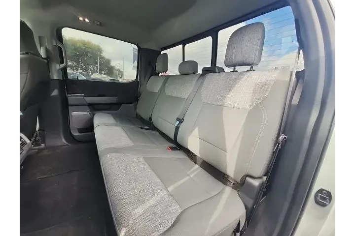 $37995 : Ford F-150 2023 4x2 XL 4dr S image 8