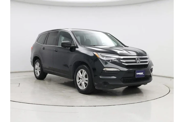 $16998 : Honda Pilot 2016 LX 4dr SUV image 1
