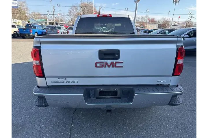 $17995 : GMC Sierra 1500 2015 4x4 SLE image 9