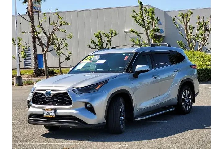 $36600 : Toyota Highlander Hybrid 202 image 8