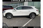 $36861 : Lincoln Nautilus 2023 AWD Re thumbnail