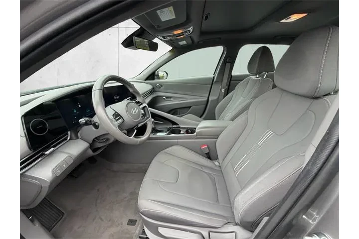 $17885 : Hyundai ELANTRA 2024 SEL 4dr image 3