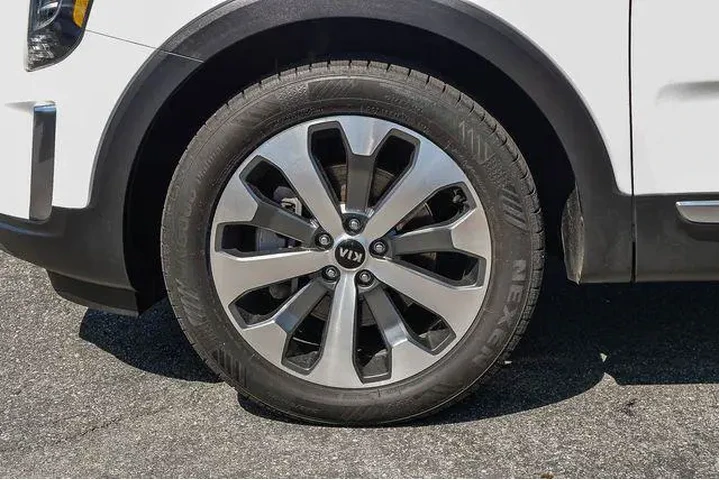 $24500 : Kia Telluride 2020 S 4dr SUV image 10