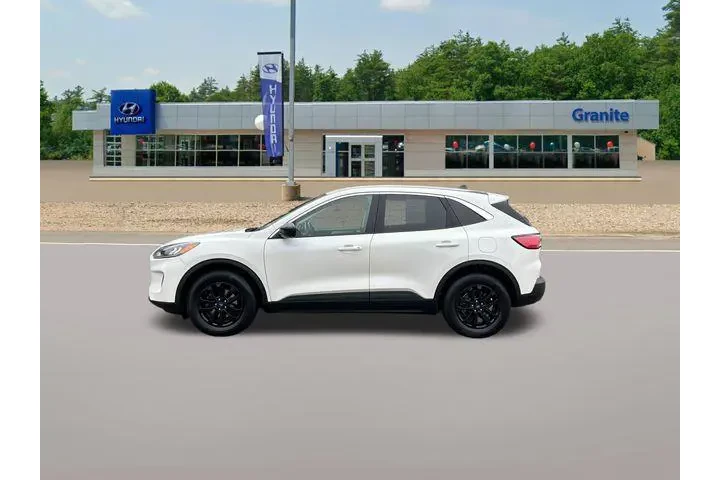 $20990 : Ford Escape 2022 AWD SE 4dr image 9