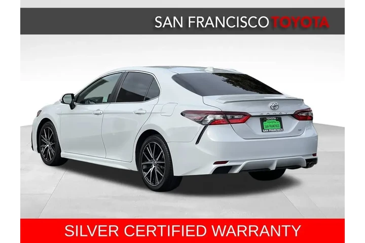 $22588 : 2023 Camry SE image 3
