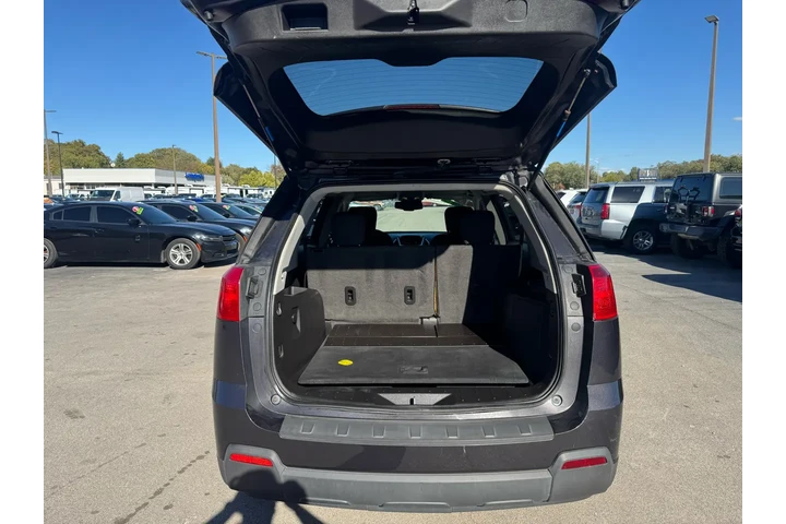 2013 GMC Terrain AWD 4dr SLE image 10