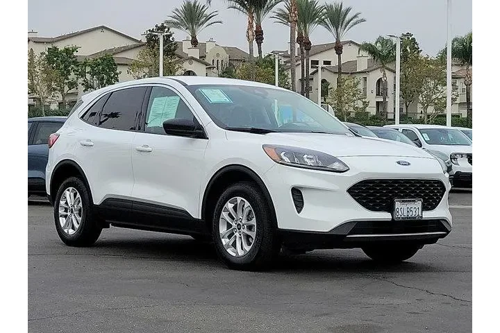 $18200 : Ford Escape 2022 AWD SE 4dr image 1