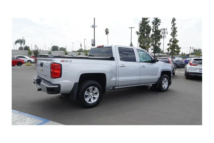 $28984 : 2017 Silverado 1500 LT image 5