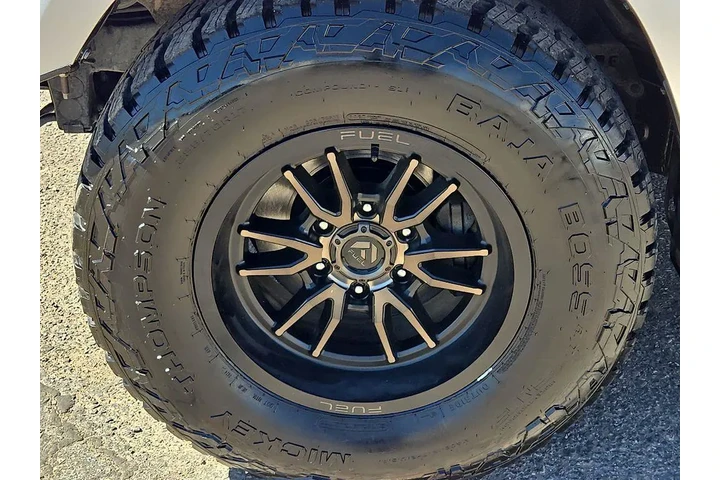 $35595 : Toyota 4Runner 2022 4x4 TRD image 8