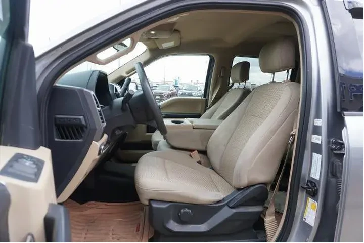 $24788 : Ford F-150 2020 4x2 XL 4dr S image 7