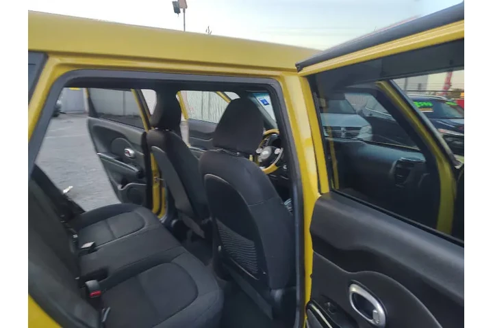 $7499 : 2015 Soul ! image 8