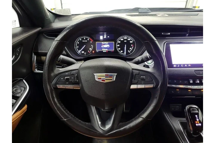 $19998 : Cadillac XT4 2020 Sport 4dr image 10