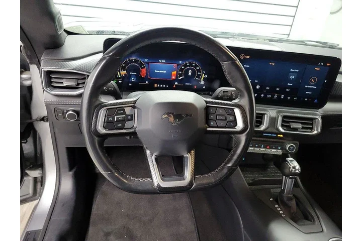 $28998 : Ford Mustang 2024 EcoBoost 2 image 10