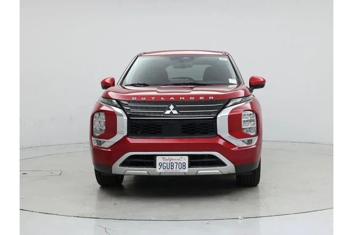 $23998 : Mitsubishi Outlander 2023 SE image 5