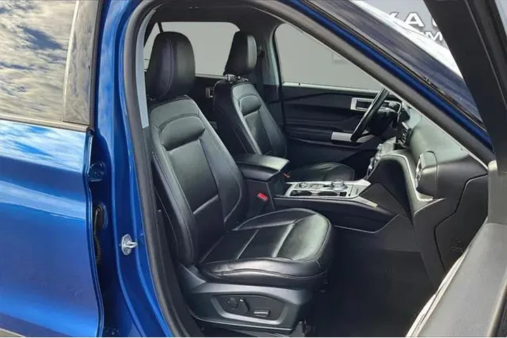 $16500 : Ford Explorer 2021 AWD XLT 4 image 7