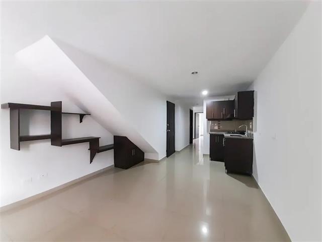 $2100000 : ARRIENDO EN ENVIGADO (ALCALÁ) image 2