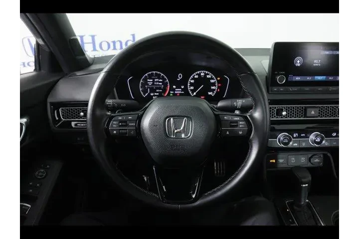 $28875 : Honda Civic 2025 Sport 4dr S image 10