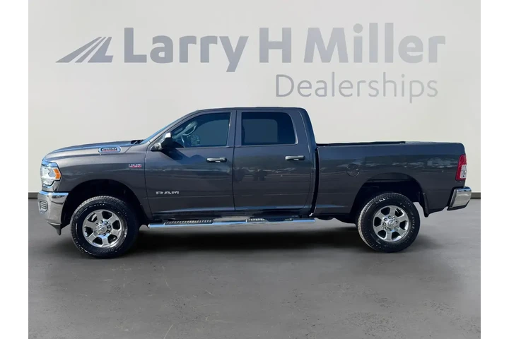 $31844 : Ram 2500 2022 4x4 Tradesman image 2