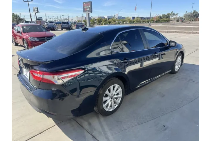 $19995 : 2020 Camry image 3