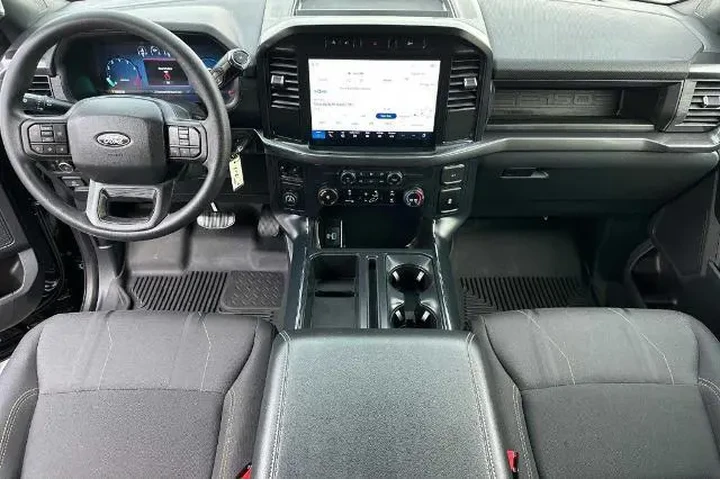 $36749 : Ford F-150 2024 4x2 STX 4dr image 5