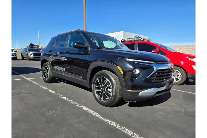 $22753 : Chevrolet Trailblazer 2024 L image 1