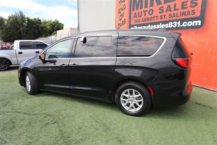 $17999 : 2020 CHRYSLER VOYAGER LXI image 10