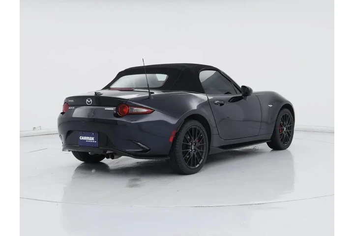 $26998 : Mazda MX-5 Miata 2023 Club 2 image 2