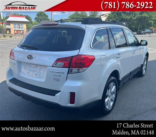 $7700 : Used 2012 Outback 4dr Wgn H4 image 5