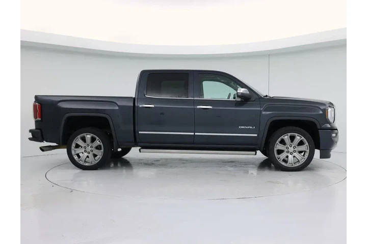 $39998 : GMC Sierra 1500 2018 4x4 Den image 7