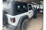 Jeep Wrangler 2021 4x4 Rubic thumbnail