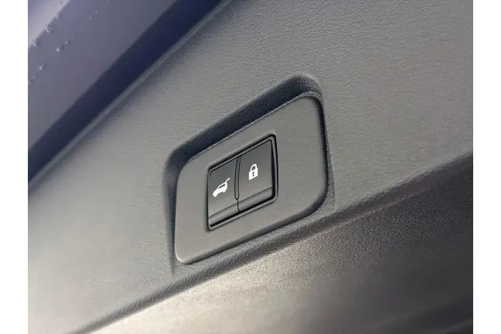 $38000 : Nissan Rogue 2026 AWD Platin image 9