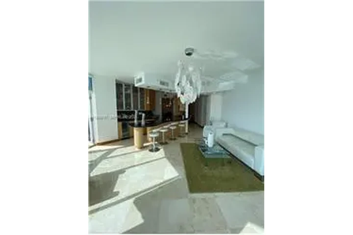 $8500 : Rental property with 3 bedro image 5